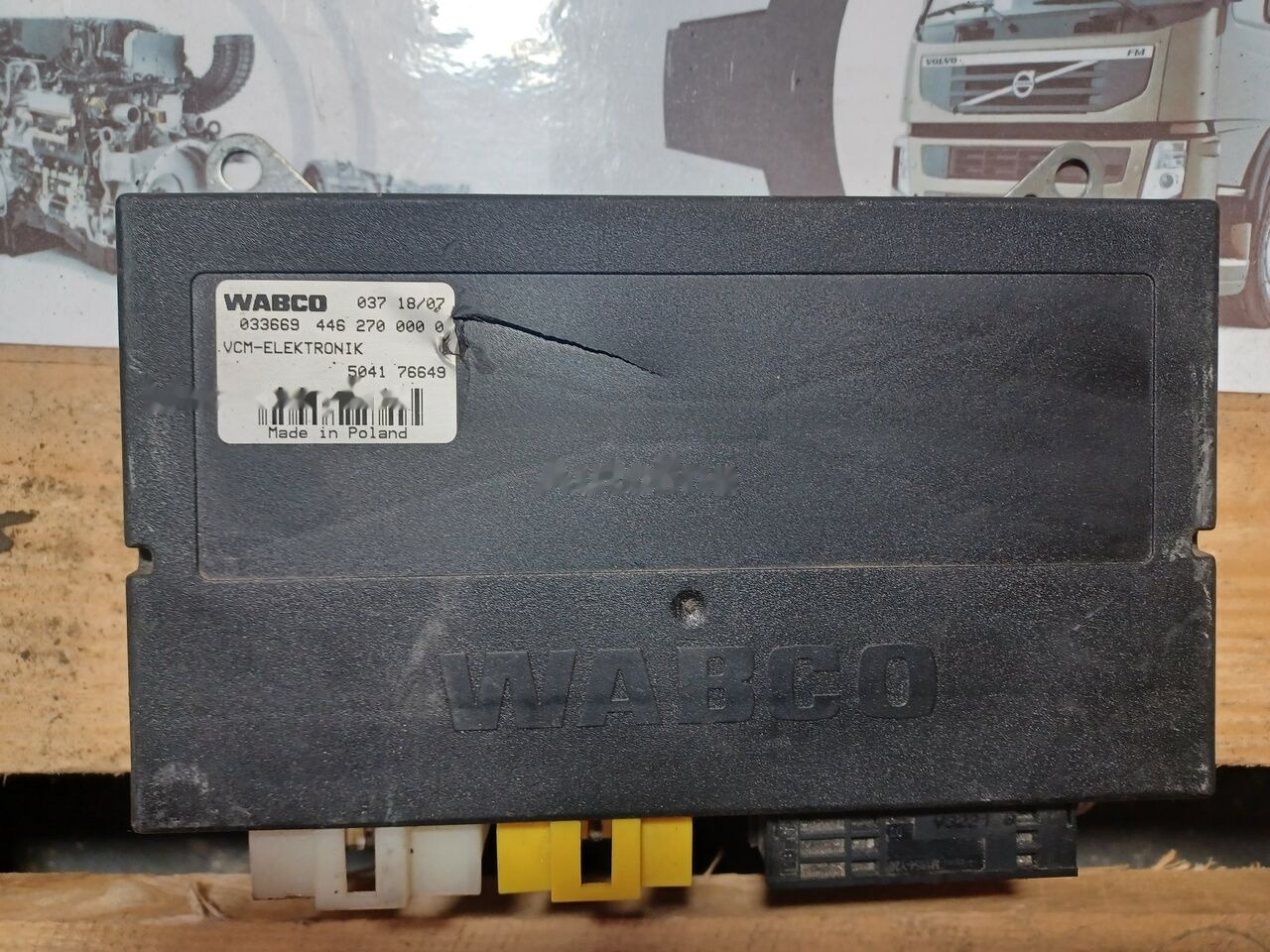 WABCO 4462700000 504176649 WABCO IVECO truck - ECU for Truck: picture 1 WABCO 4462700000 504176649 WABCO IVECO truck - ECU for Truck: picture 1