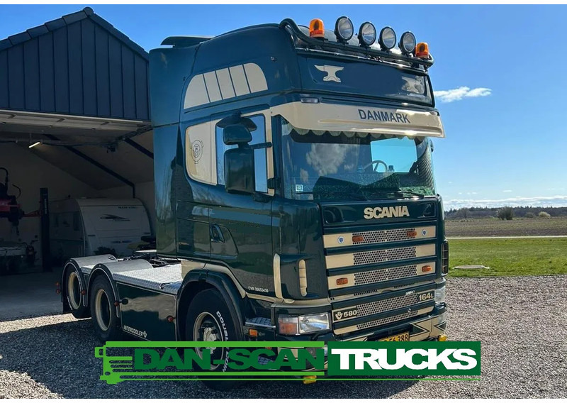 Scania R164-580 V8 Special Interior. - Tractor unit: picture 3 Scania R164-580 V8 Special Interior. - Tractor unit: picture 3