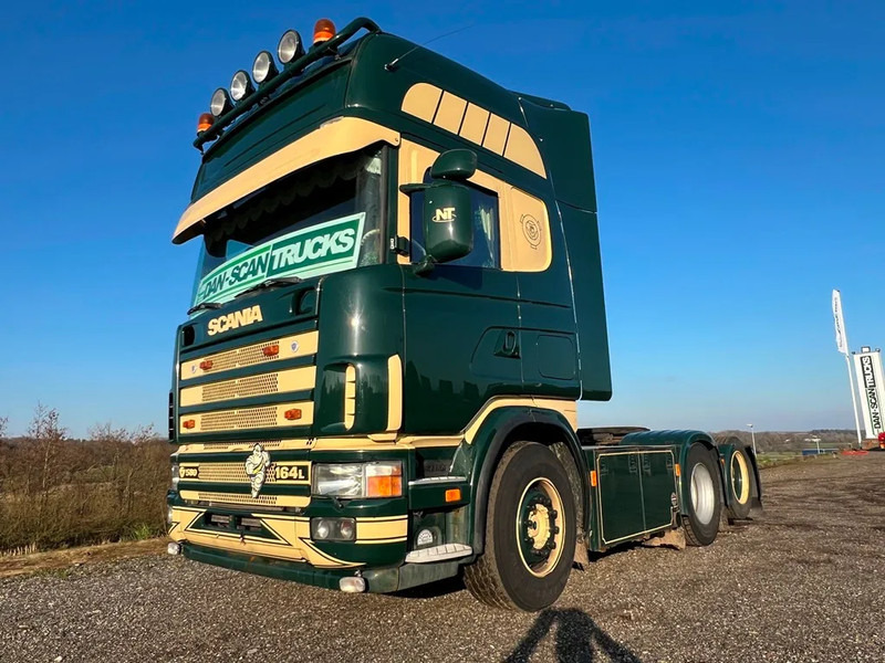 Scania R164-580 V8 Special Interior. - Tractor unit: picture 1 Scania R164-580 V8 Special Interior. - Tractor unit: picture 1