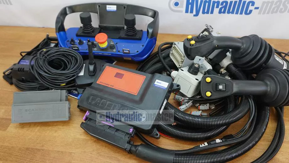 CanBus 2 joysticks with radio control Scanreco G3 12 V Forest crane for Palms Farma BMF KTS - Forestry equipment: picture 1 CanBus 2 joysticks with radio control Scanreco G3 12 V Forest crane for Palms Farma BMF KTS - Forestry equipment: picture 1
