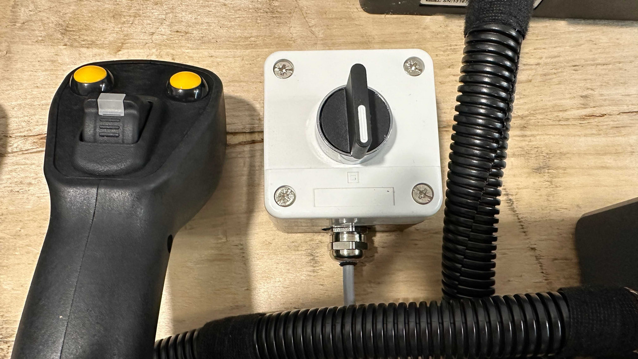 Forestry equipment Proportional Valve Walvoil DPX100 with Control Scanreco RC400 and JP Joysticks Danfoss for Parker, Nordhyraulic, Fassi, Hiab: picture 16
