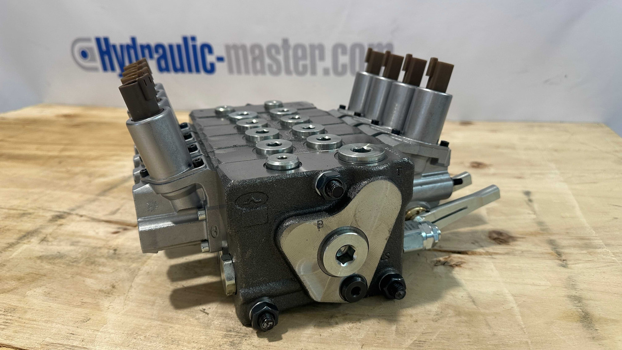 Stump grinder Set Scanreco RC400 with Walvoil DPX100 Liebherr, PM Group, Effer, Hiab: picture 10 Stump grinder Set Scanreco RC400 with Walvoil DPX100 Liebherr, PM Group, Effer, Hiab: picture 10