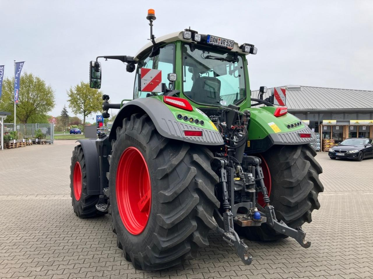 Fendt VARIO 720 - Farm tractor: picture 3 Fendt VARIO 720 - Farm tractor: picture 3