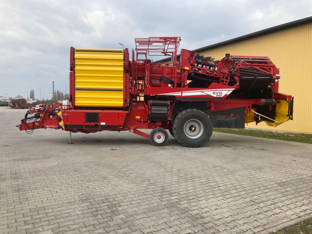 Grimme EVO 280 NEU - Potato harvester: picture 2 Grimme EVO 280 NEU - Potato harvester: picture 2