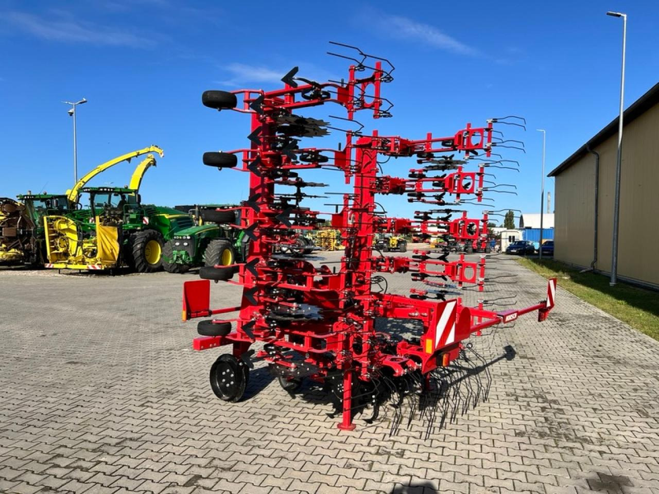 HORSCH TRANSFORMER 6 VF - Soil tillage equipment: picture 2 HORSCH TRANSFORMER 6 VF - Soil tillage equipment: picture 2