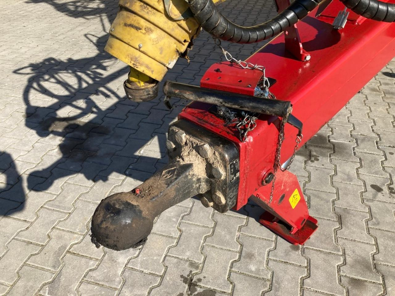 Hardi COMMANDER 5500I - Trailed sprayer: picture 4 Hardi COMMANDER 5500I - Trailed sprayer: picture 4