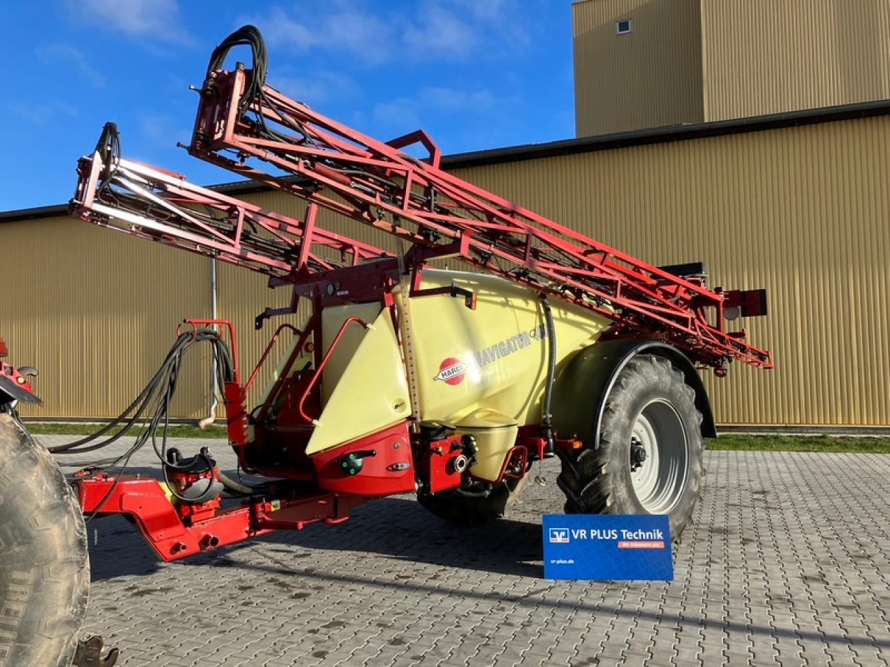 Hardi NAVIGATOR 4000L 27M - Trailed sprayer: picture 1 Hardi NAVIGATOR 4000L 27M - Trailed sprayer: picture 1