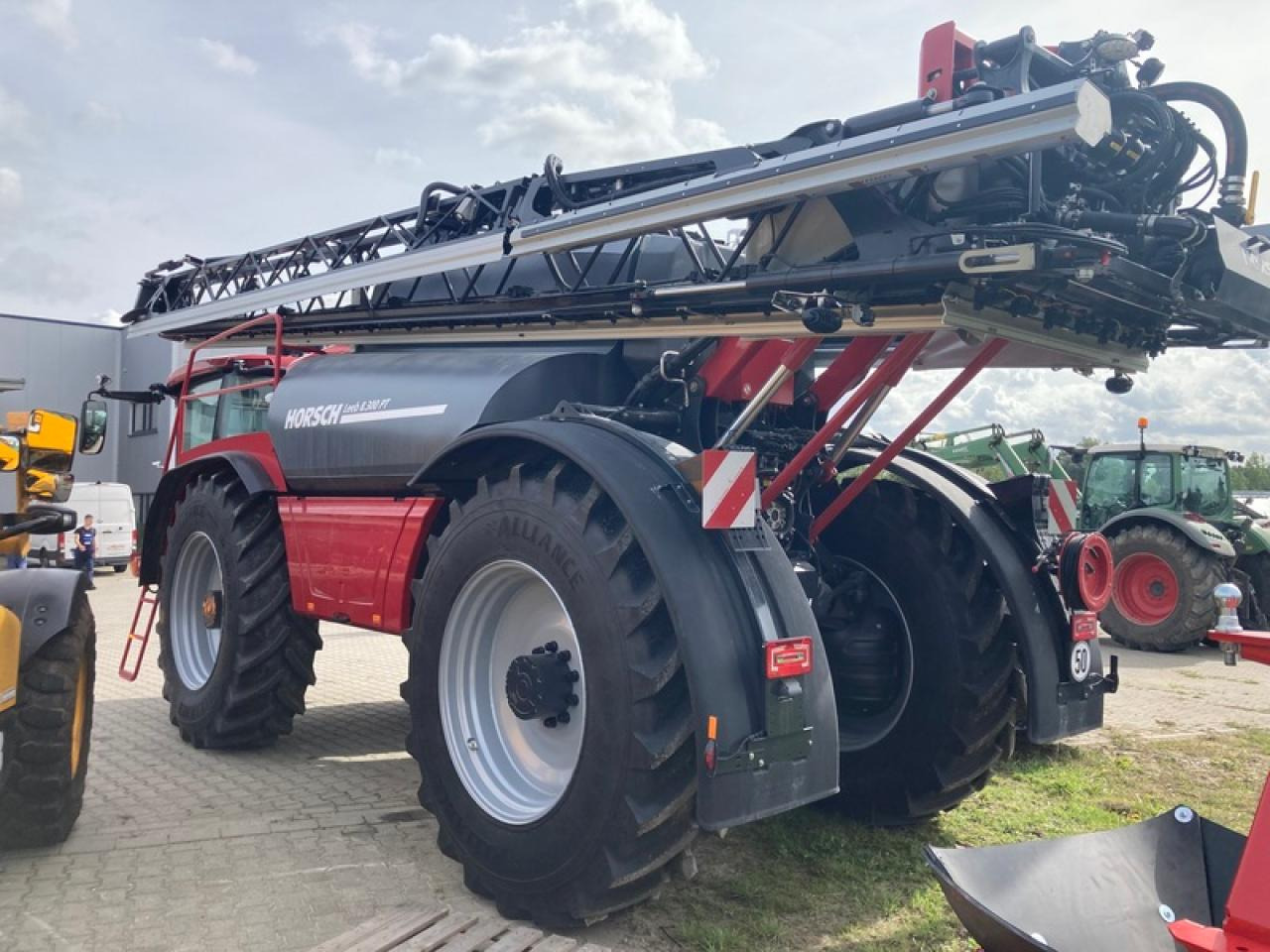 Horsch LEEB 8300 PT - Self-propelled sprayer: picture 3 Horsch LEEB 8300 PT - Self-propelled sprayer: picture 3