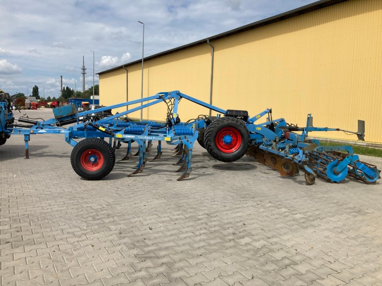 Lemken KARAT 9/500K - Cultivator: picture 4 Lemken KARAT 9/500K - Cultivator: picture 4