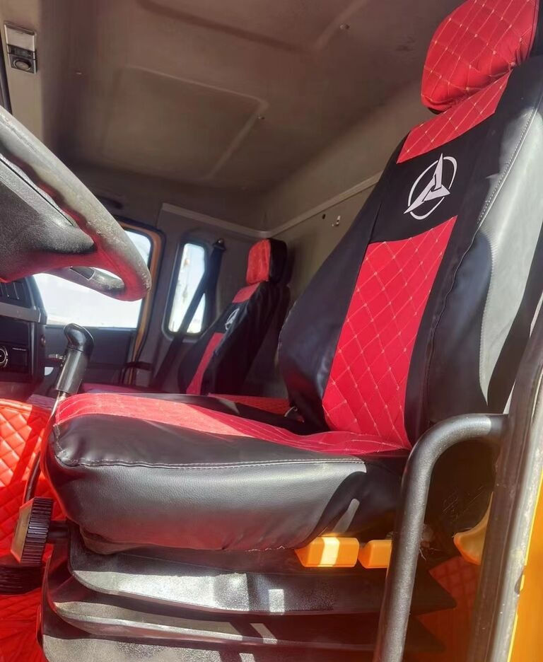 Sany STC1000 - Mobile crane: picture 5 Sany STC1000 - Mobile crane: picture 5