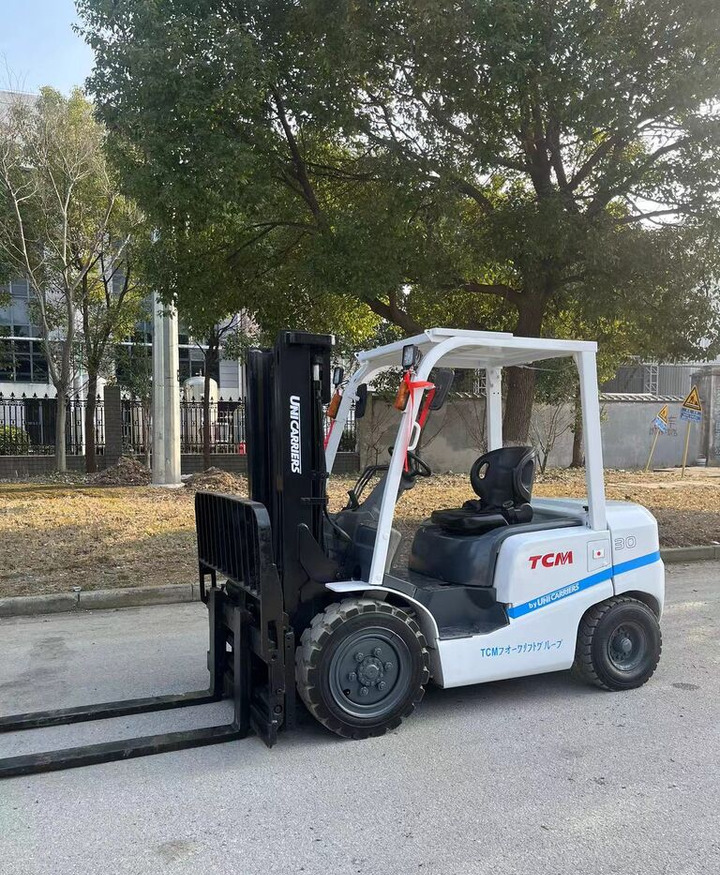 TCM FD30 FD50 FD100 FD80 3ton 5ton - Diesel forklift: picture 2 TCM FD30 FD50 FD100 FD80 3ton 5ton - Diesel forklift: picture 2