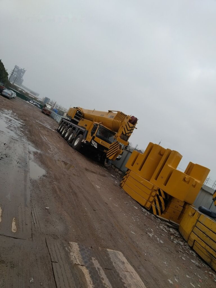 XCMG XCA240 240ton 220ton 100ton 80ton - Mobile crane: picture 3 XCMG XCA240 240ton 220ton 100ton 80ton - Mobile crane: picture 3