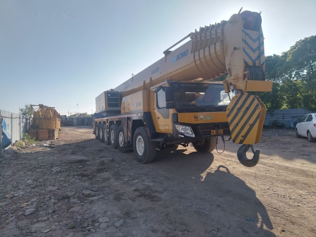 XCMG XCA240 240ton 220ton 100ton 80ton - Mobile crane: picture 1 XCMG XCA240 240ton 220ton 100ton 80ton - Mobile crane: picture 1