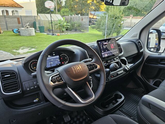 FIAT Ducato 140 DOKA Pritsche 2,9 Navi 10' v.Cockpit - Flatbed van, Combi van: picture 2 FIAT Ducato 140 DOKA Pritsche 2,9 Navi 10' v.Cockpit - Flatbed van, Combi van: picture 2