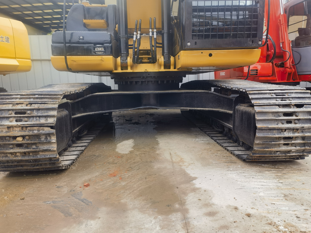Crawler excavator CAT 320DL Excavator: picture 6