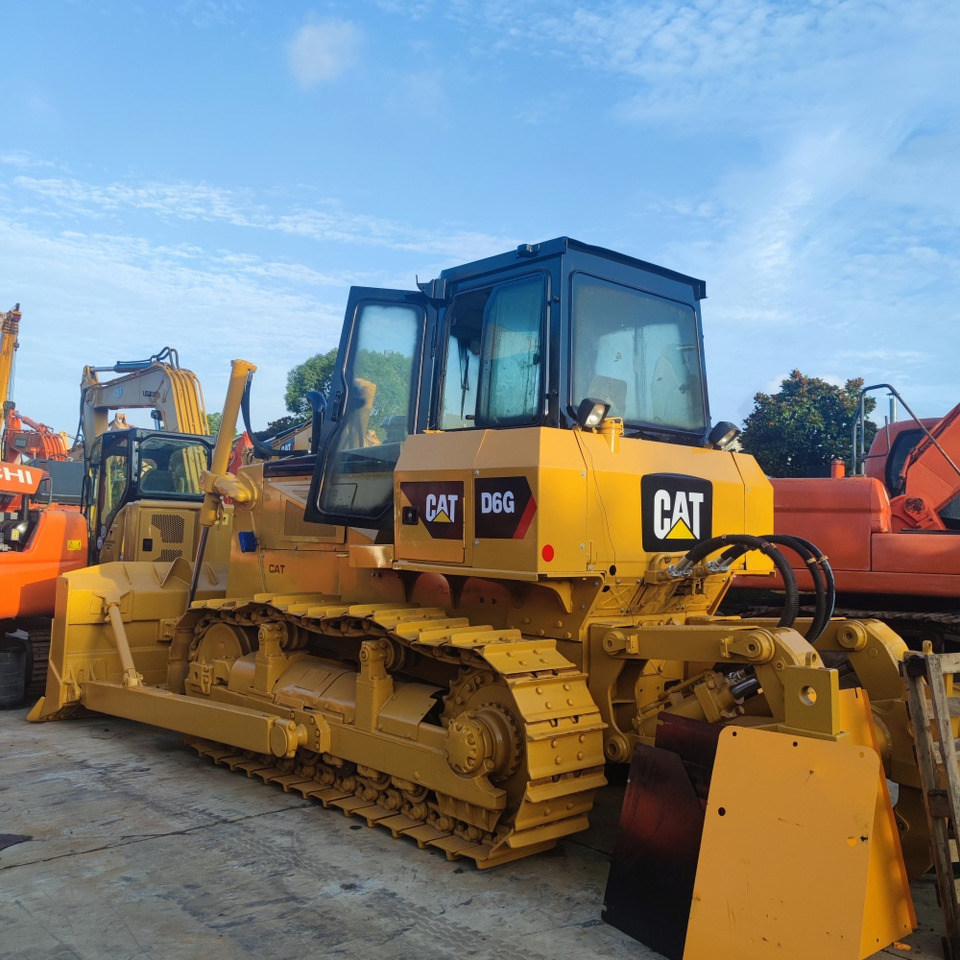 CAT D6G Bulldozer - Bulldozer: picture 2 CAT D6G Bulldozer - Bulldozer: picture 2