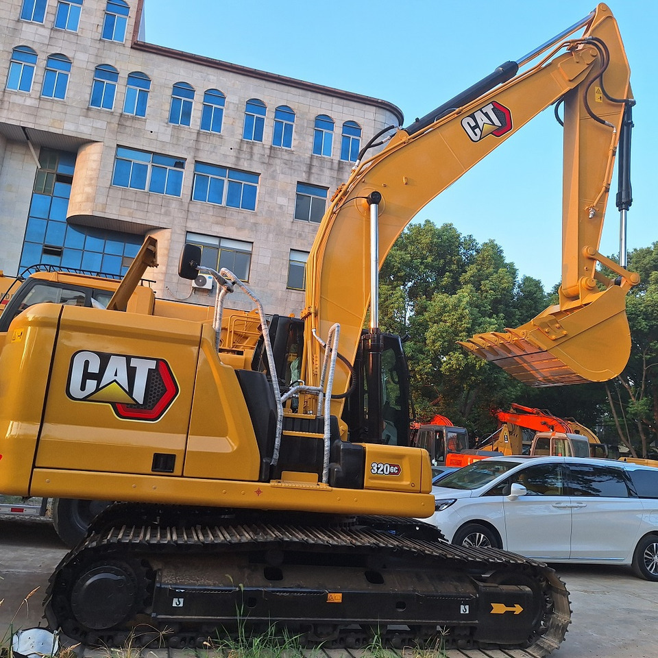 CAT320GC - Crawler excavator: picture 2 CAT320GC - Crawler excavator: picture 2