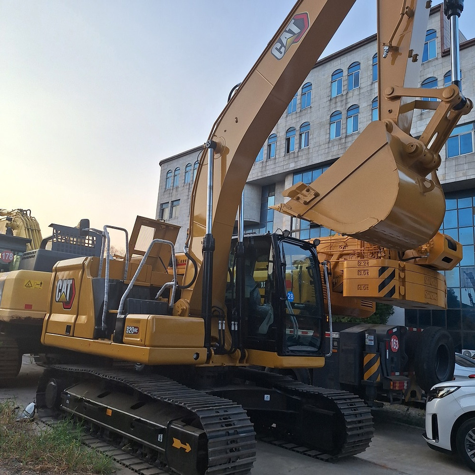 CAT320GC - Crawler excavator: picture 1 CAT320GC - Crawler excavator: picture 1