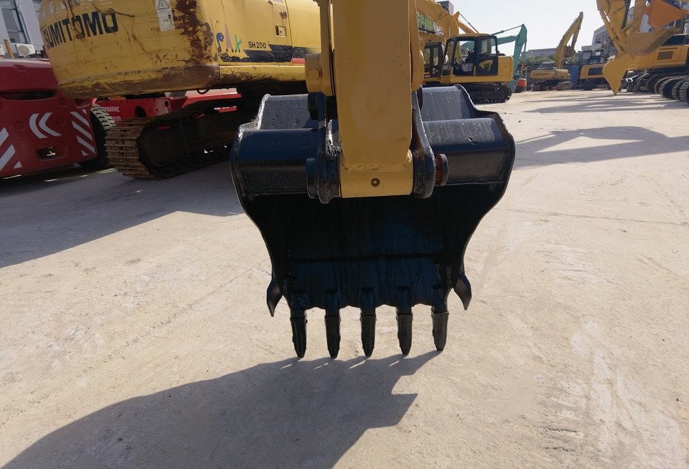 CATERPILLAR CAT 305.5E2 CRAWLER EXCAVATOR - Mini excavator: picture 5 CATERPILLAR CAT 305.5E2 CRAWLER EXCAVATOR - Mini excavator: picture 5