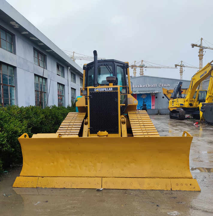 Cheap price CAT D5M Used bulldozer original CAT Tractor D5M LGP bulldozer for sale - Bulldozer: picture 3 Cheap price CAT D5M Used bulldozer original CAT Tractor D5M LGP bulldozer for sale - Bulldozer: picture 3