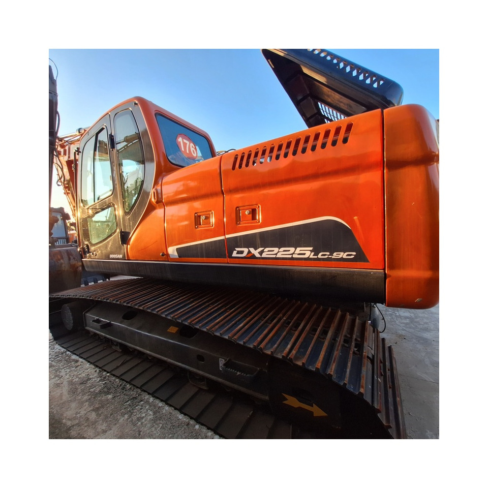 Doosan Dx225LC-9C Crawler Excavator - Crawler excavator: picture 1 Doosan Dx225LC-9C Crawler Excavator - Crawler excavator: picture 1