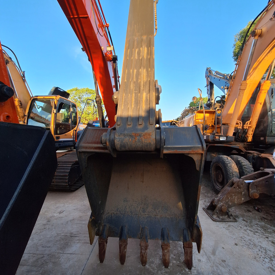 Doosan Dx225LC-9C Crawler Excavator - Crawler excavator: picture 2 Doosan Dx225LC-9C Crawler Excavator - Crawler excavator: picture 2