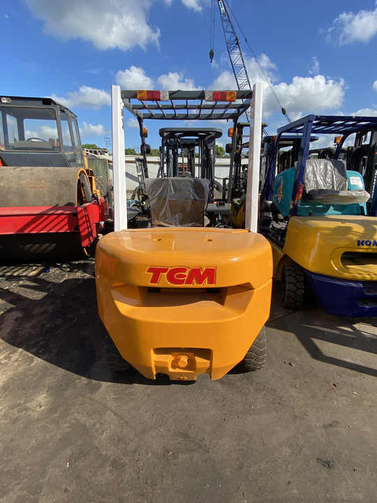 High Performance TCM 3ton Forklift second hand TCM FD30 forklift for sale in shanghai - Diesel forklift: picture 5 High Performance TCM 3ton Forklift second hand TCM FD30 forklift for sale in shanghai - Diesel forklift: picture 5