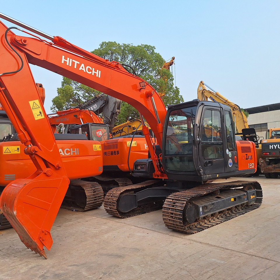 Hitachi ZX120 Excavator - Crawler excavator: picture 2 Hitachi ZX120 Excavator - Crawler excavator: picture 2