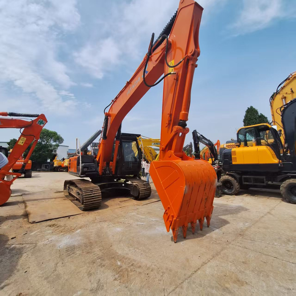 Hitachi ZX200G Excavator - Crawler excavator: picture 5 Hitachi ZX200G Excavator - Crawler excavator: picture 5