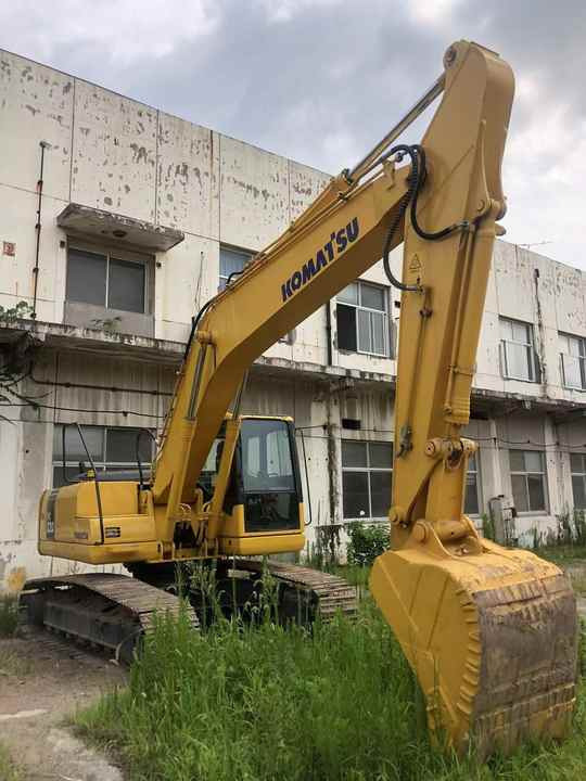 Komatsu PC220-7 - Crawler excavator: picture 5 Komatsu PC220-7 - Crawler excavator: picture 5
