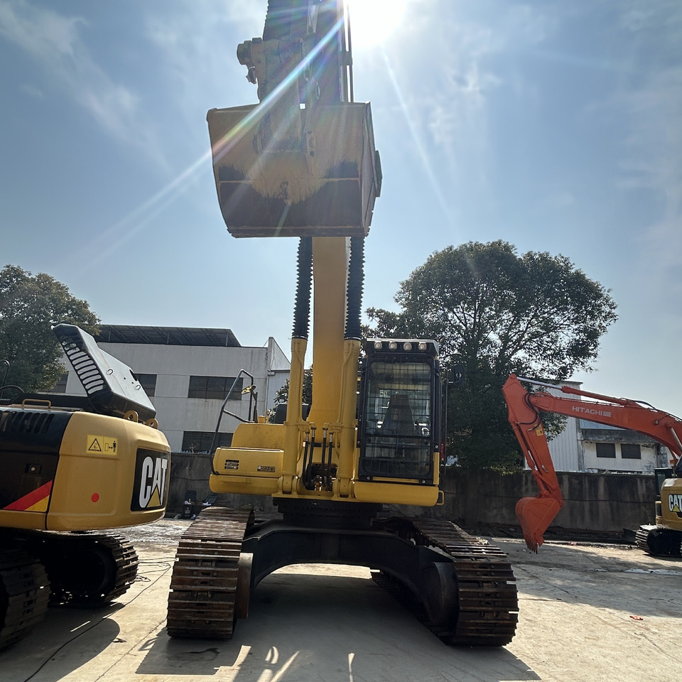 Komatsu PC400-8 Excavator - Crawler excavator: picture 5 Komatsu PC400-8 Excavator - Crawler excavator: picture 5
