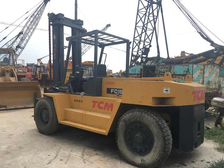 Second Hand TCM FD160 diesel fork lift with Good condition and high performance for sale in shanghai - Diesel forklift: picture 5 Second Hand TCM FD160 diesel fork lift with Good condition and high performance for sale in shanghai - Diesel forklift: picture 5