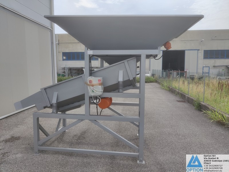 VIB01/02 Vibrating screener - Screener: picture 2 VIB01/02 Vibrating screener - Screener: picture 2