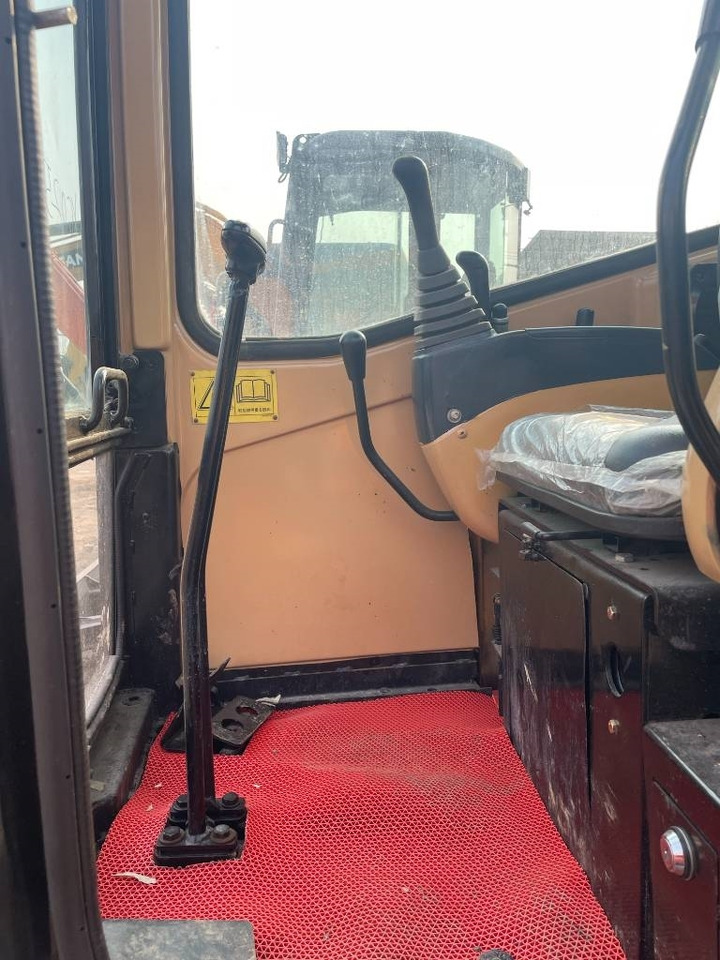 CAT 303 - Mini excavator: picture 5 CAT 303 - Mini excavator: picture 5