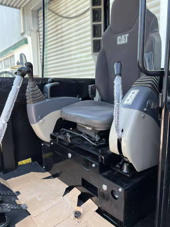 Mini excavator CAT 305.5: picture 7 Mini excavator CAT 305.5: picture 7