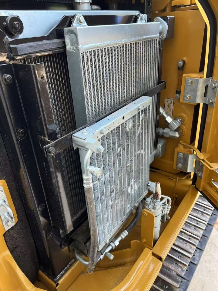 Mini excavator CAT 305.5: picture 9 Mini excavator CAT 305.5: picture 9