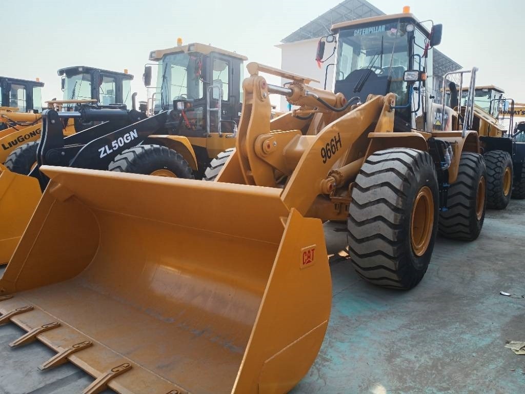 CAT 966 H - Wheel loader: picture 5 CAT 966 H - Wheel loader: picture 5