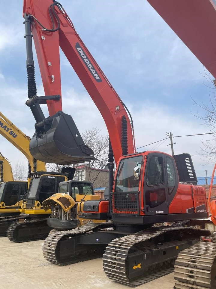 Doosan DX 220 LC-9C - Crawler excavator: picture 1 Doosan DX 220 LC-9C - Crawler excavator: picture 1