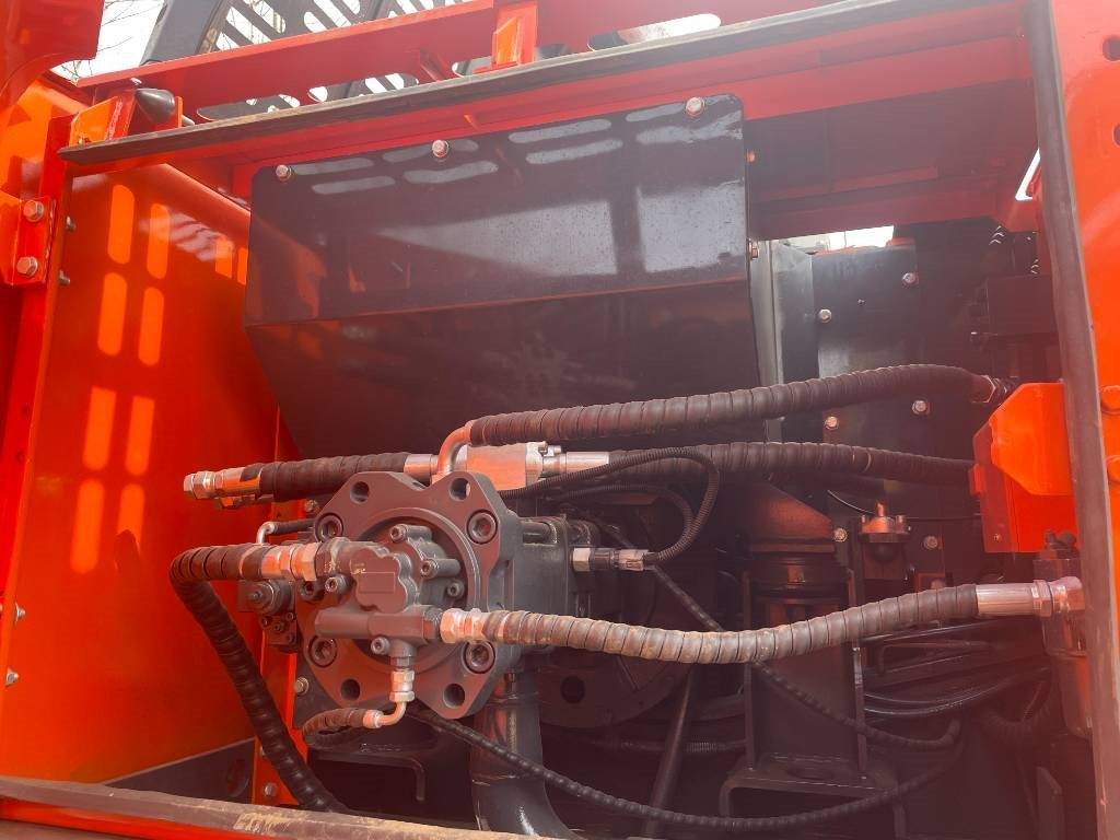 Crawler excavator Doosan DX 225 LCA: picture 14 Crawler excavator Doosan DX 225 LCA: picture 14