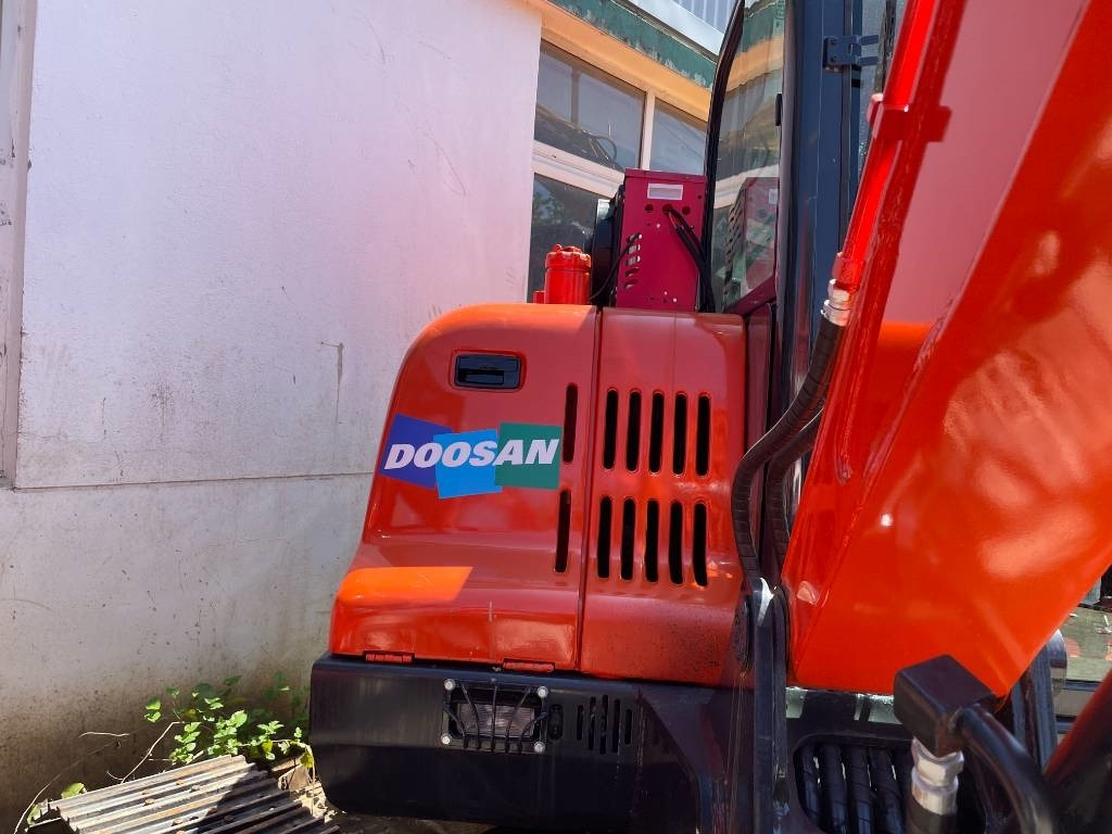 Doosan DX 60  - Crawler excavator: picture 2 Doosan DX 60  - Crawler excavator: picture 2