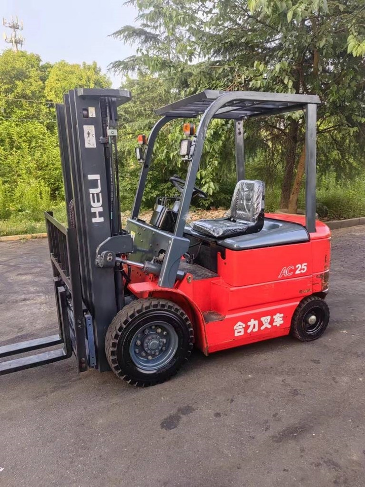 Heli AC 25 - Telescopic handler: picture 1 Heli AC 25 - Telescopic handler: picture 1