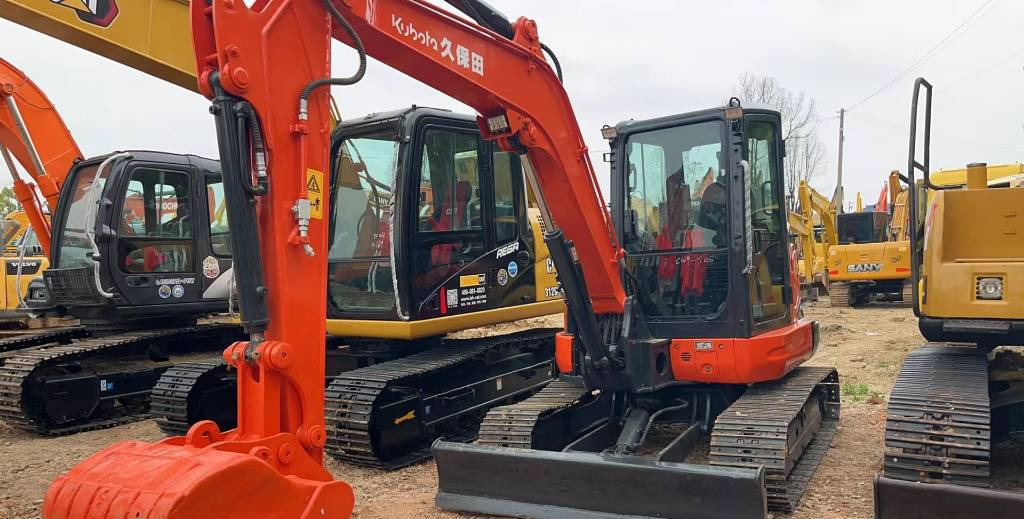 Crawler excavator Kubota KX 165 [ Copy ]: picture 1