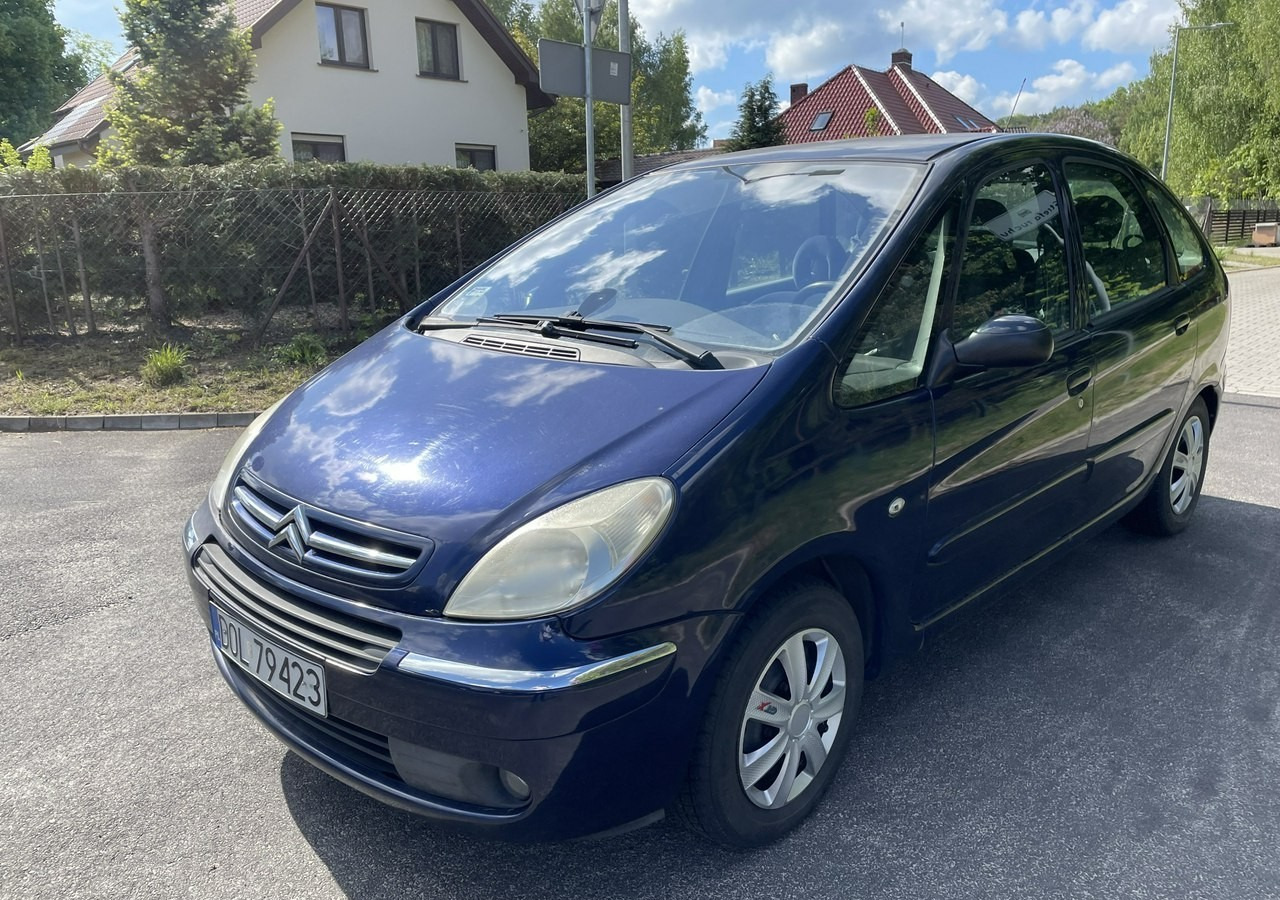 Citroen Xsara Picasso Citroen Xsara Picasso 1.6HDI-110KM Klima tempomat 2006 - Car: picture 1 Citroen Xsara Picasso Citroen Xsara Picasso 1.6HDI-110KM Klima tempomat 2006 - Car: picture 1