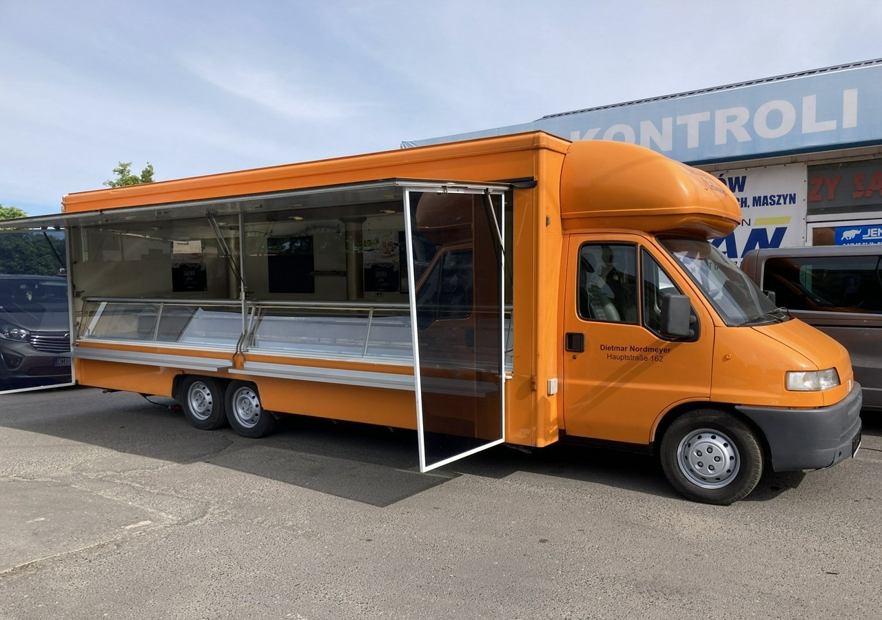 Fiat Ducato Autosklep wędlin Gastronomiczny Food Truck Foodtruck Sklep bar Borco - Vending truck: picture 3 Fiat Ducato Autosklep wędlin Gastronomiczny Food Truck Foodtruck Sklep bar Borco - Vending truck: picture 3