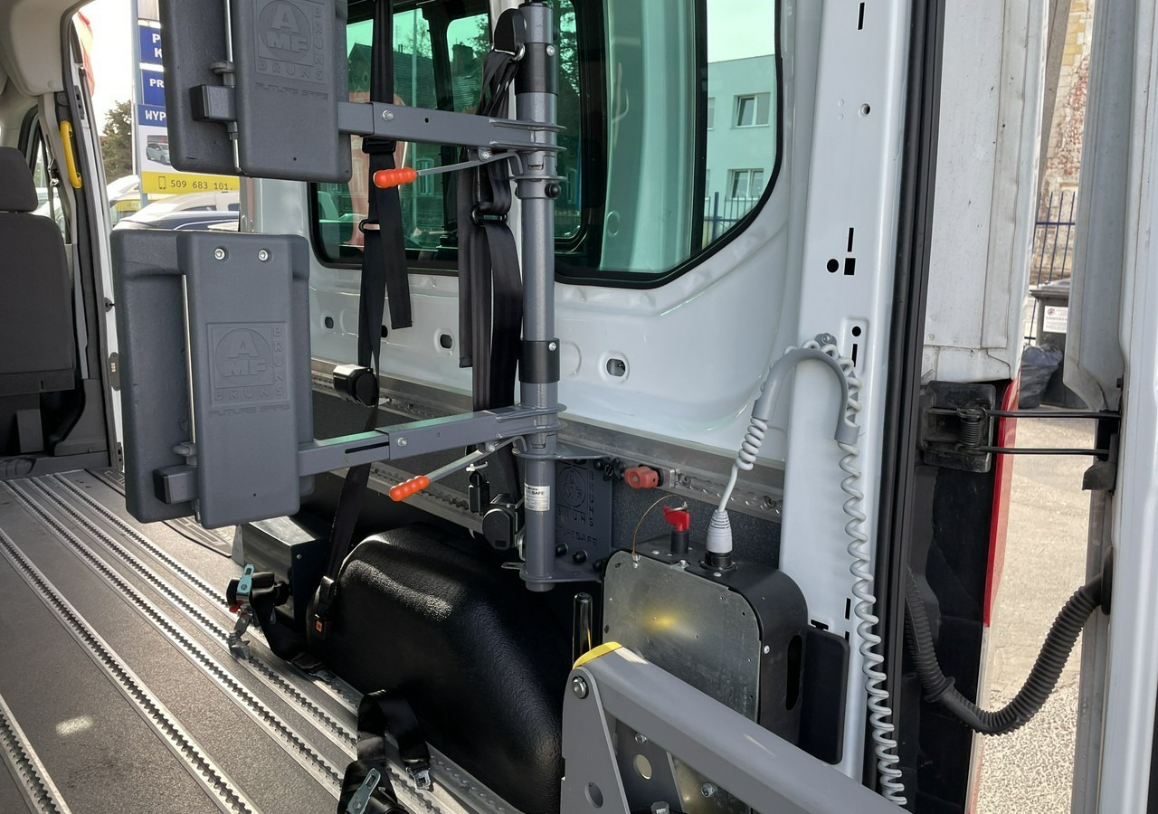 Car Ford Transit VIII Transit do przewozu Niepełnosprawnych 2 Wózki inwalida rampa 2017: picture 12