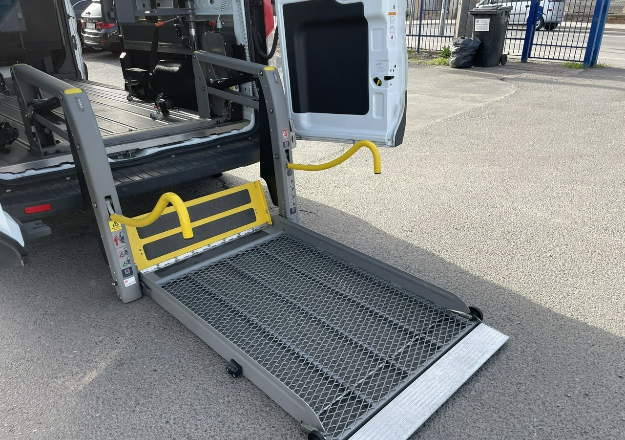 Car Ford Transit VIII Transit do przewozu Niepełnosprawnych 2 Wózki inwalida rampa 2017: picture 10
