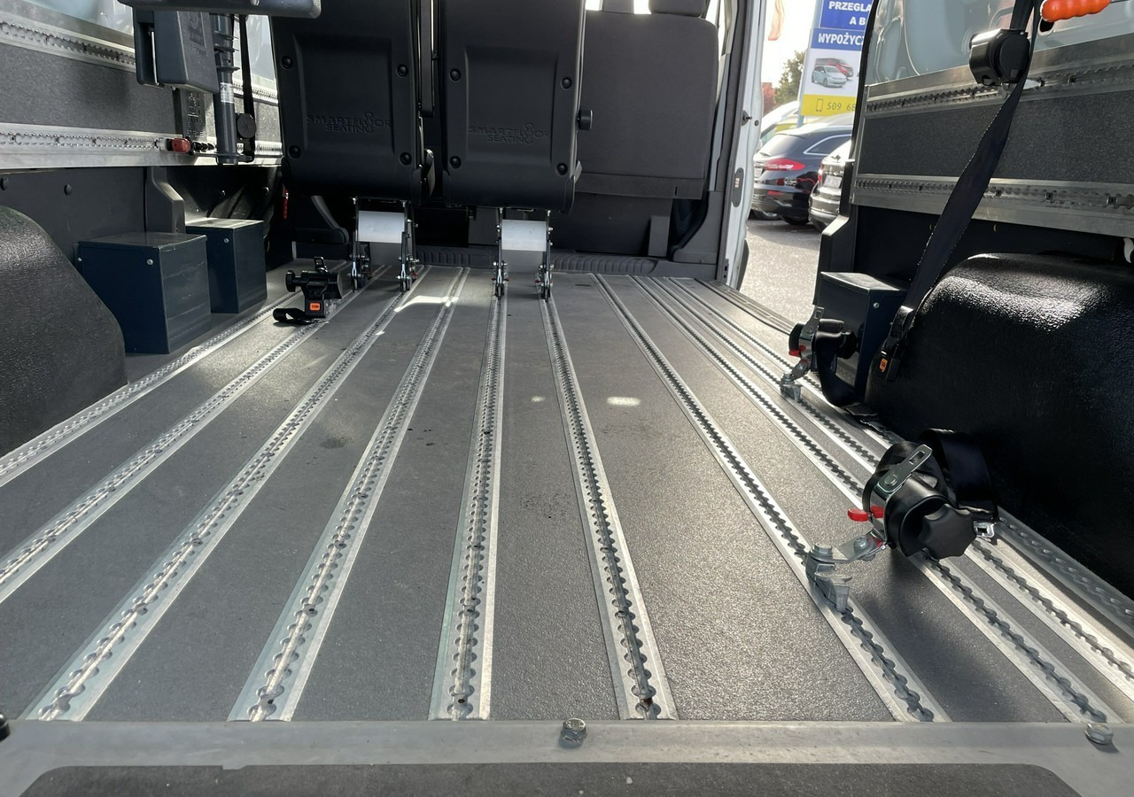 Car Ford Transit VIII Transit do przewozu Niepełnosprawnych 2 Wózki inwalida rampa 2017: picture 13