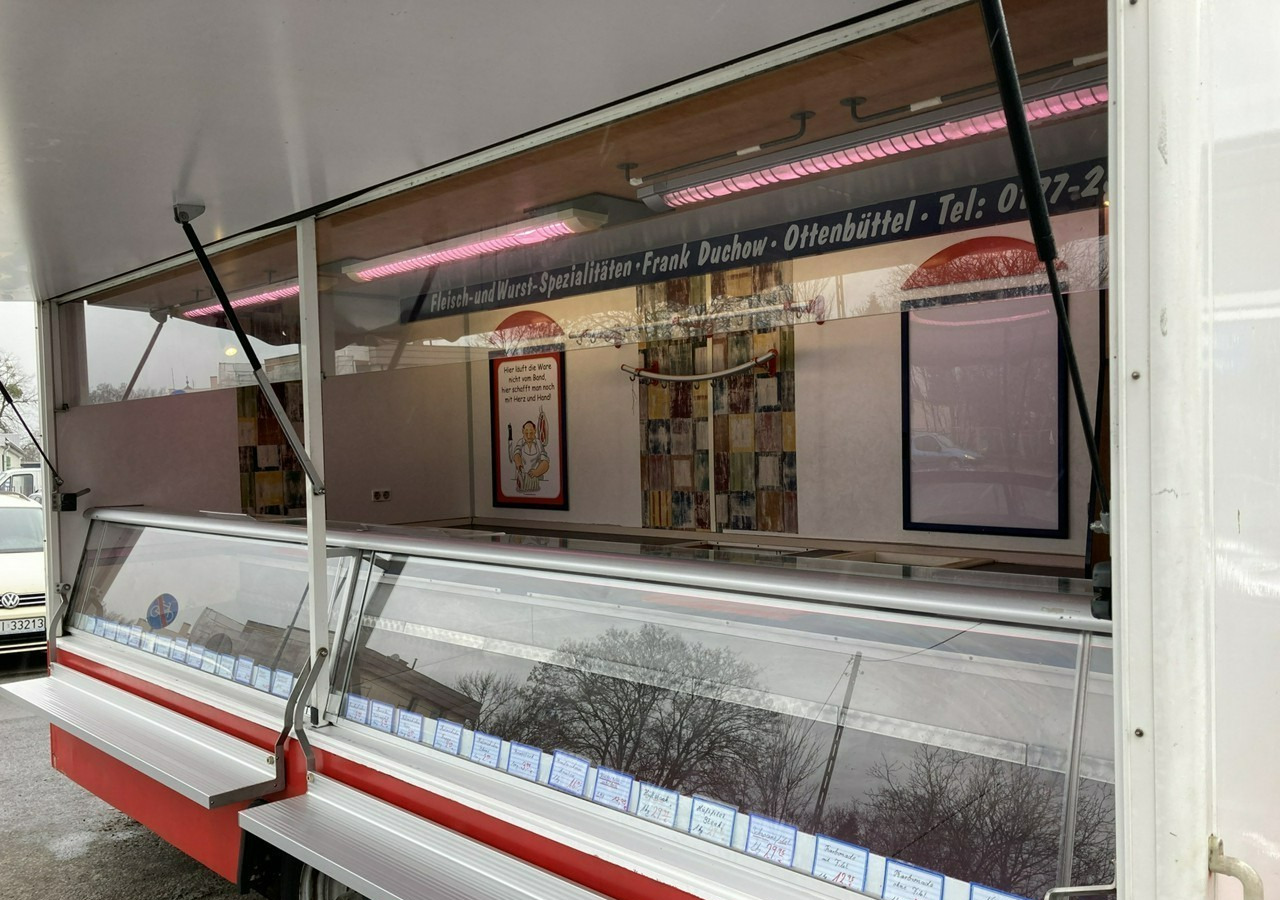 Inna Inny Autosklep wedlin Gastronomiczna food truck foodtruck sklep bar 2004 - Vending trailer: picture 3 Inna Inny Autosklep wedlin Gastronomiczna food truck foodtruck sklep bar 2004 - Vending trailer: picture 3