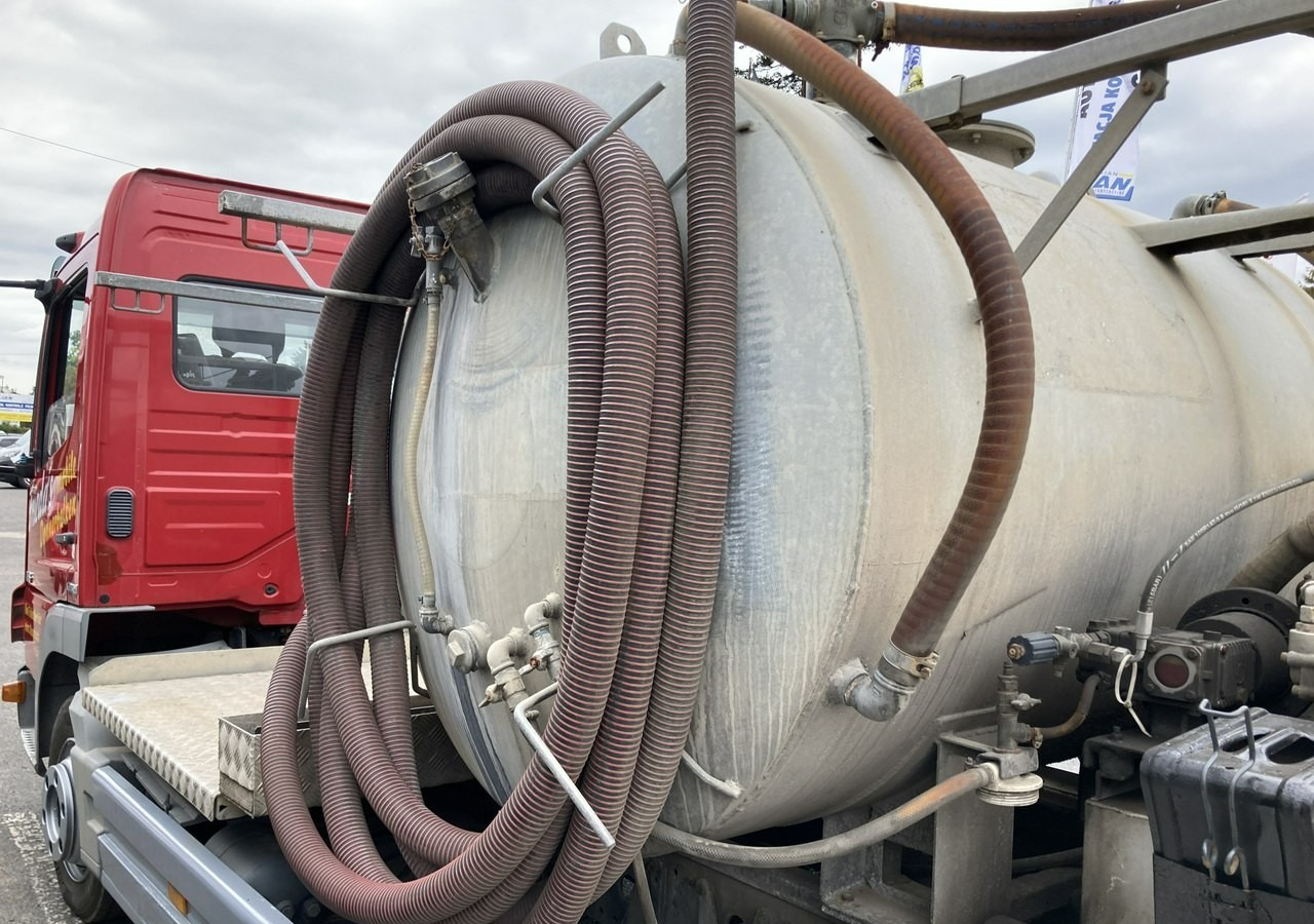 Garbage truck Mercedes-Benz Atego 716 Toitoi WC Asanizacyjny Wuko Kanalizacja Toi Toi Atego716 Toitoi dowywozu WC Asanizacyjny Wuko Kanalizacja ...: picture 11 Garbage truck Mercedes-Benz Atego 716 Toitoi WC Asanizacyjny Wuko Kanalizacja Toi Toi Atego716 Toitoi dowywozu WC Asanizacyjny Wuko Kanalizacja ...: picture 11