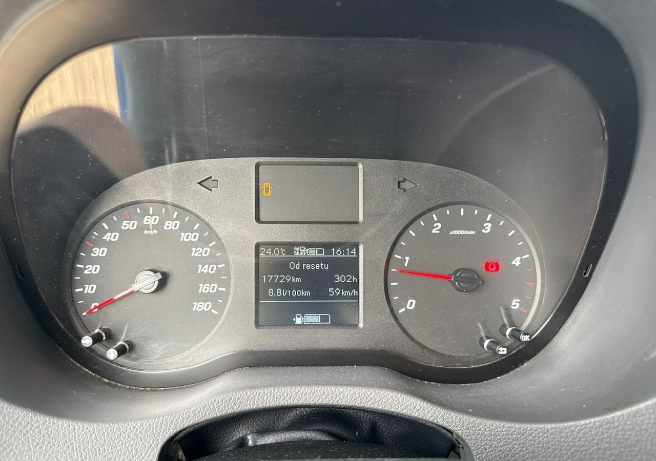 Panel van Mercedes-Benz Sprinter Sprinter 311 CDI Maxi Model 2020: picture 17 Panel van Mercedes-Benz Sprinter Sprinter 311 CDI Maxi Model 2020: picture 17